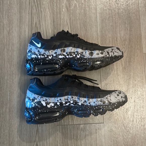 Nike Other - Nike Air Max